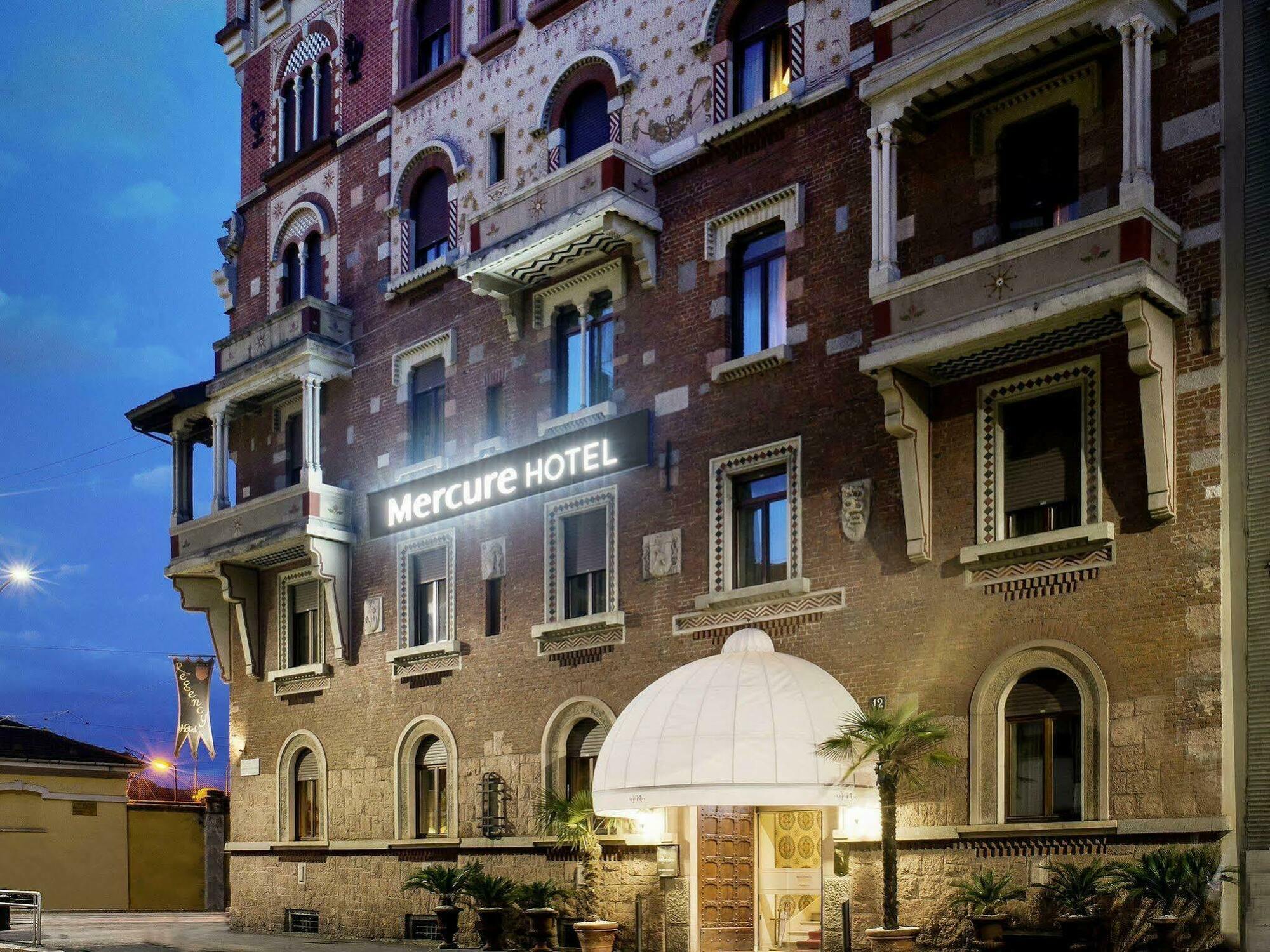 Hotel Milano Regency Milão Exterior foto