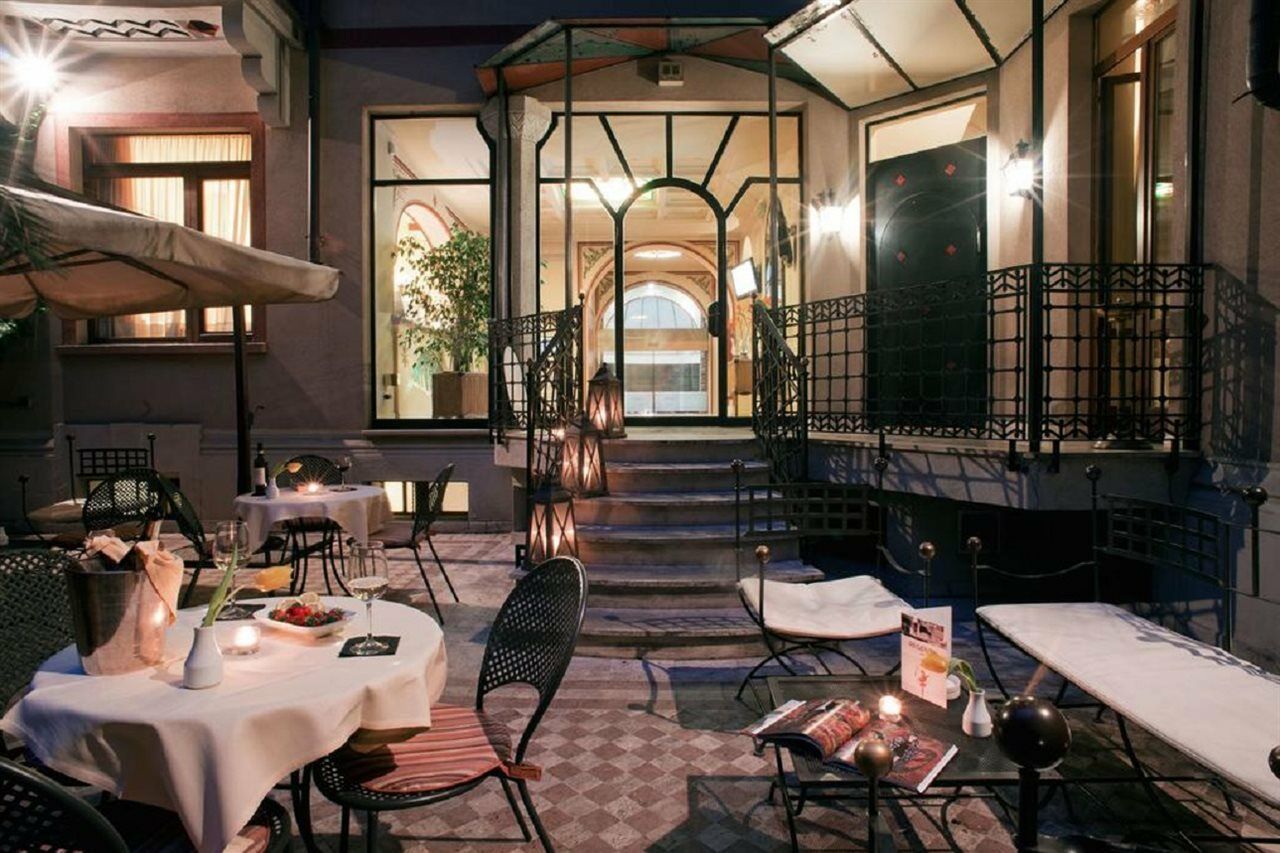 Hotel Milano Regency Milão Exterior foto